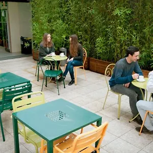 Pere Tarrés Hostel