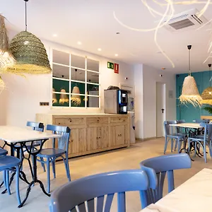 Yomo Bcn Port Gasthof